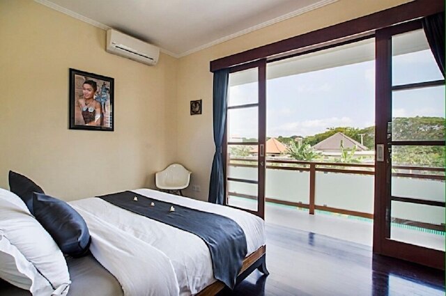 ヴィラ アウリカリ