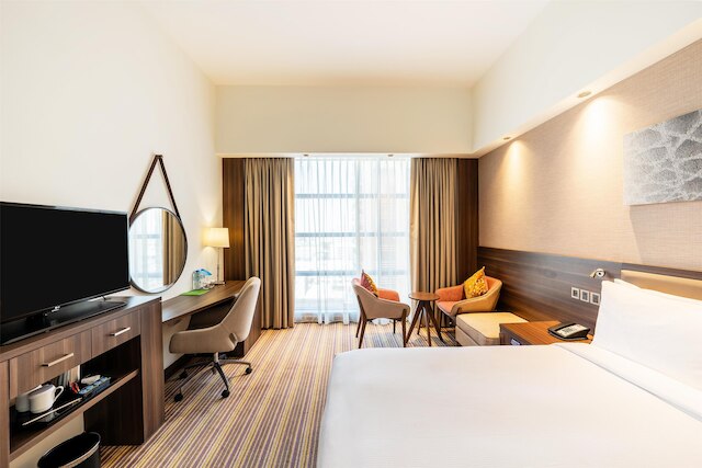 ハンプトン バイ ヒルトン ドバイ エアポート