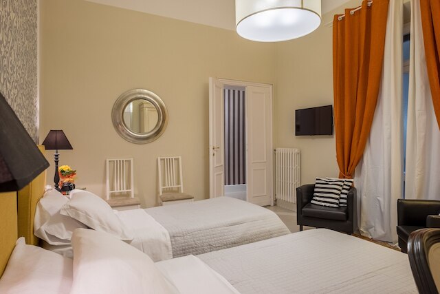 オニサンティ アパートメント