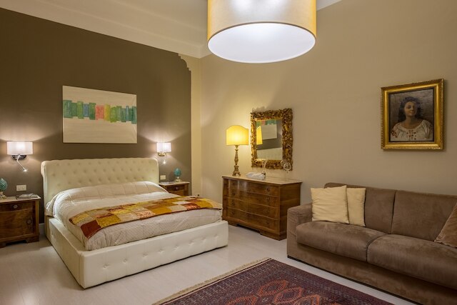 オニサンティ アパートメント