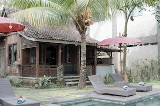 アンティーク センタナ ヴィラ ウブド