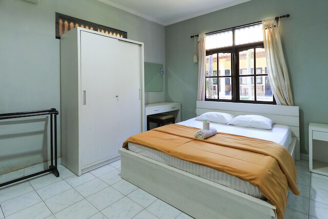 サリ インダー コテージズ