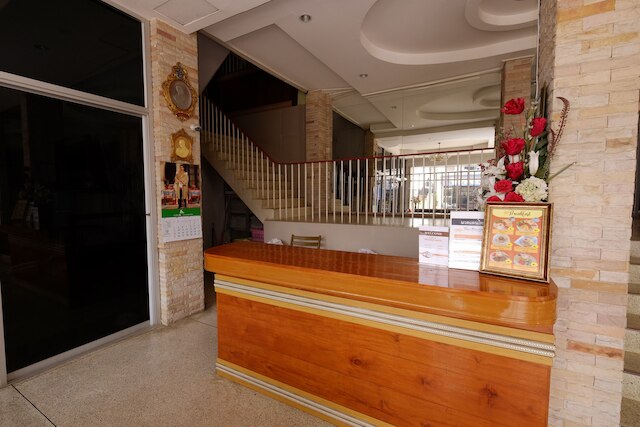 ミタリー ホテル 1