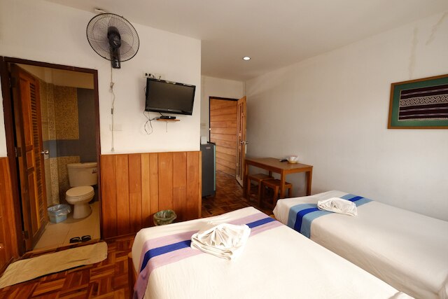 ザ グッド ビュー ゲストハウス