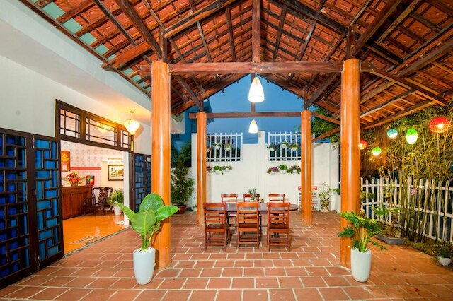 クアダイビーチ ホームステイ