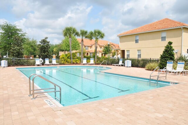 パラダイス ケイ #1 - 3 ベッド 3 バス タウンホーム