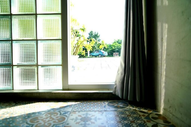 ザ レッド ホテル (红舍旅店)