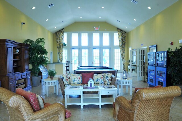 ヴィラズ アット セブン ドワーフス レーン #1 - 4 ベッド 3 バス タウンホーム