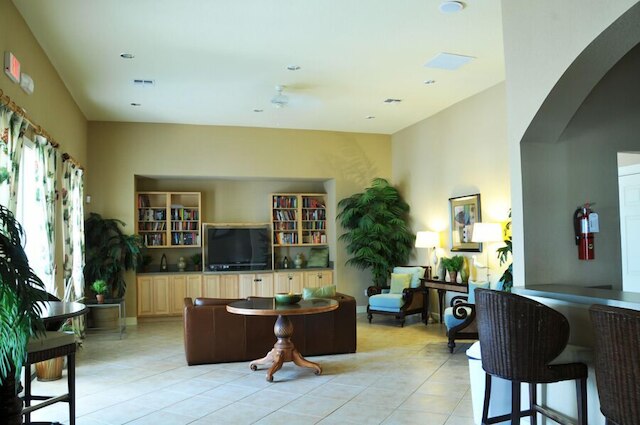 ヴィラズ アット セブン ドワーフス レーン #1 - 4 ベッド 3 バス タウンホーム