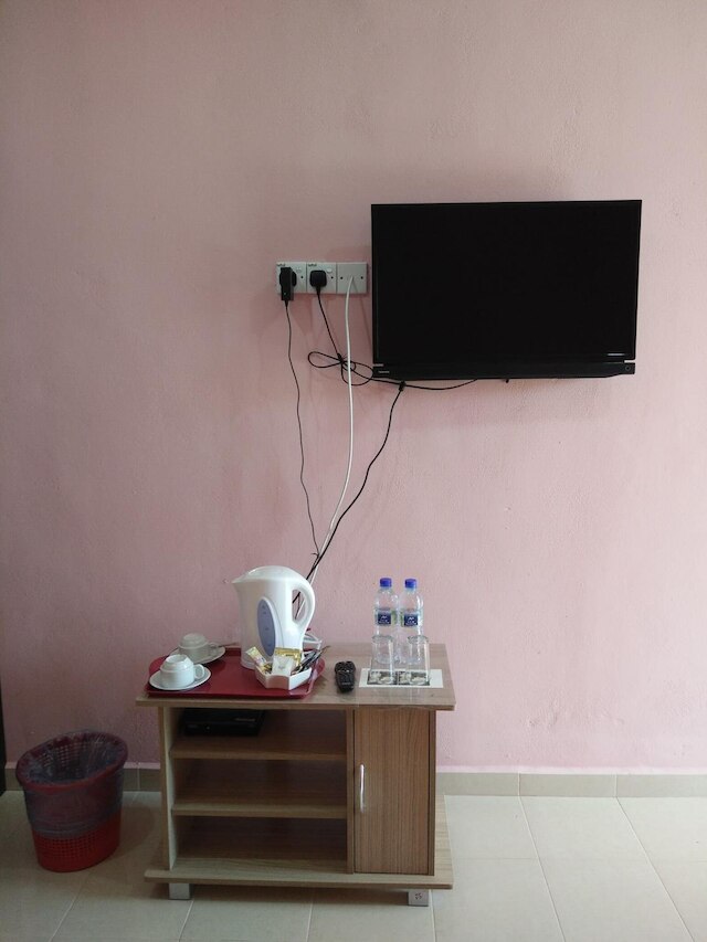 スリ メロー イン