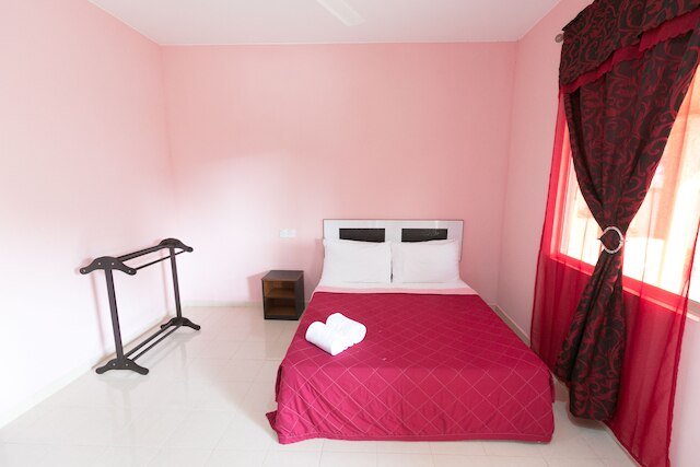 スリ メロー イン