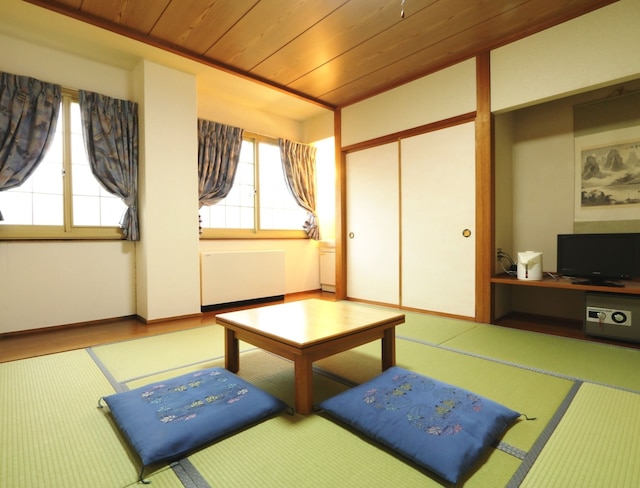 白馬栂池 サンライズタンネ