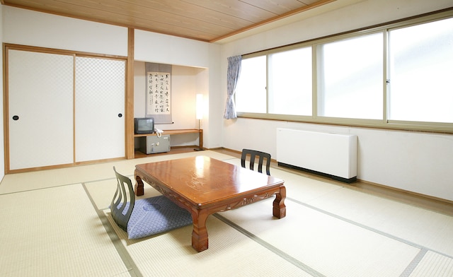 白馬栂池 サンライズタンネ