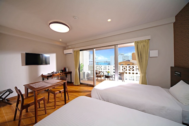 スマートコンド泊