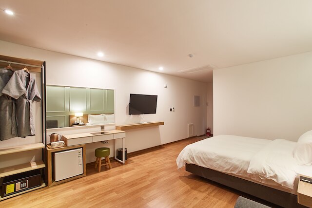 平昌ホテル ザ マル