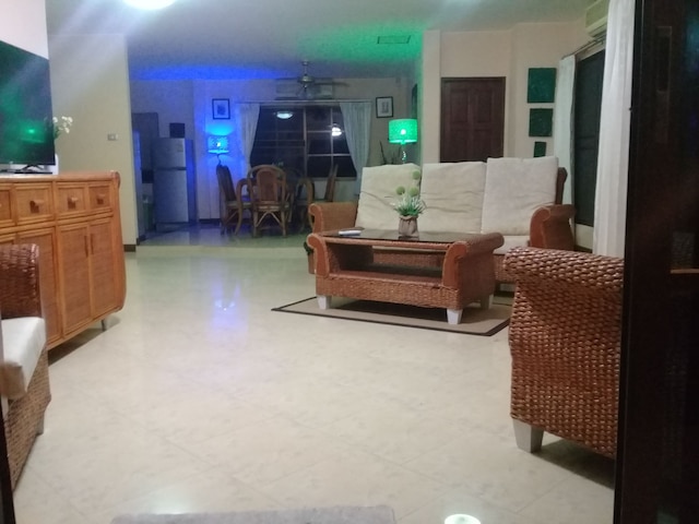 4 ベッドルームハウス & プライベート プール パタヤ