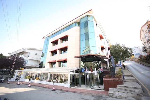 グランド ノラ ホテル