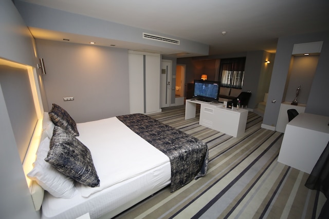 グランド ノラ ホテル