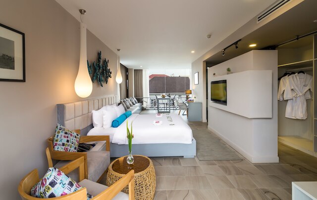 ダムレイ レジデンス & スパ