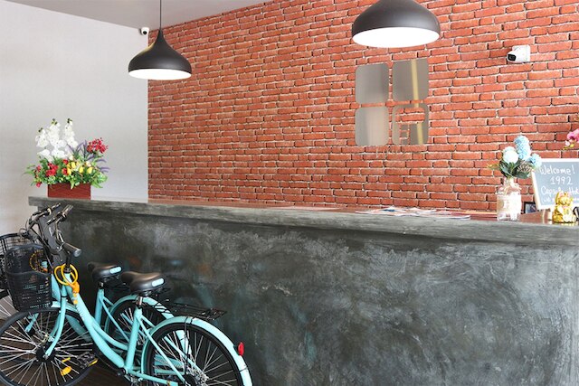 1992 カプセル ホテル - ホステル