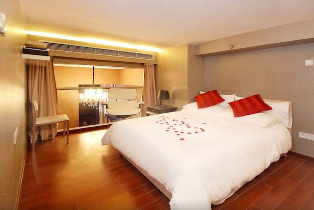 グランドビュー ゴールデン パレス ウェイフードゥン アパートメント (正佳金殿維福頓公寓)