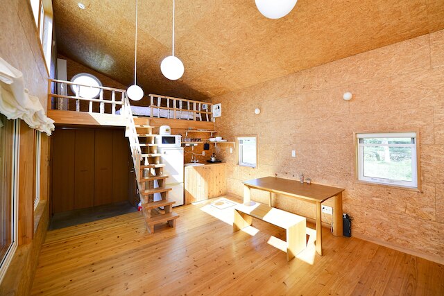 ムーンキャビン