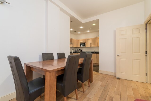 コベント ガーデン 2 オースティン デイビッド アパートメンツ