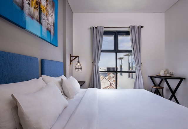 ザ アスワナ スミニャック