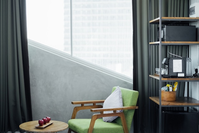 ジャネヴァラ バンドン