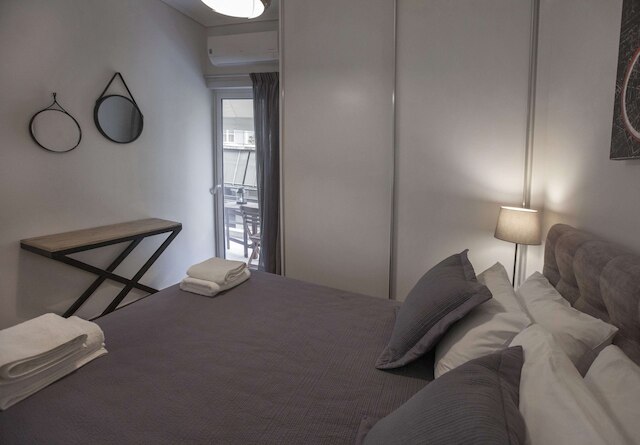 ユニーク アパートメント ニア アクロポリス バイ GHH