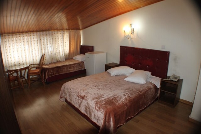 キョシュク オテル