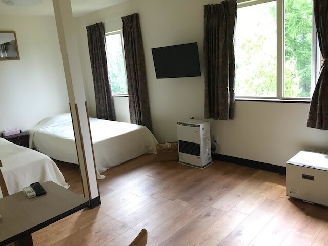 ロッジ ロムルス