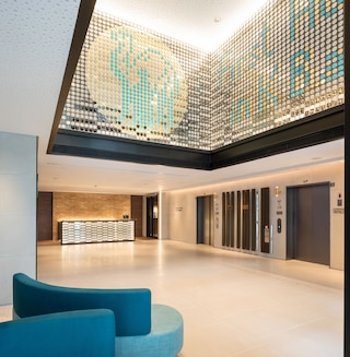 カムラックス ホテル (君立酒店)