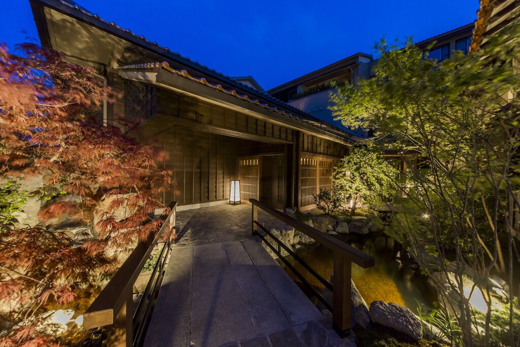 2.いにしえの宿 佳雲