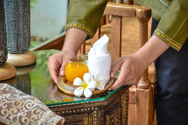 ホワイト ブティック ホテル アンド スパ