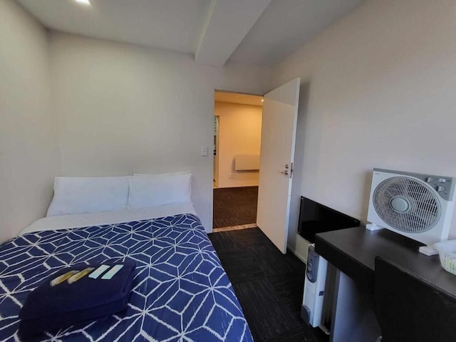 エンパイア アパートメンツ