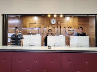 エンパイア アパートメンツ