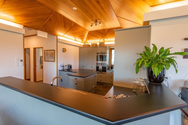 レイクビュー ロッジ カラピロ