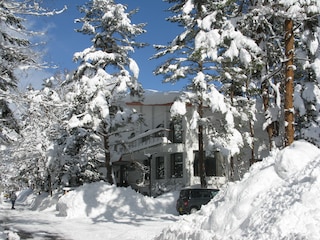 ホワイト ホース ホテル