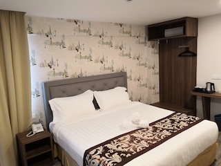 ロレックス ホテル