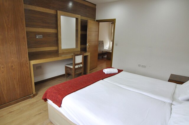 ケンプスフォード ハウス アパートメンツ