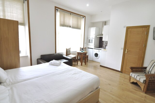 ケンプスフォード ハウス アパートメンツ