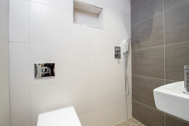 メリルボーン ビレッジ アパートメンツ