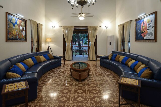 スーリヤ キラン ヘリテージ ホテル