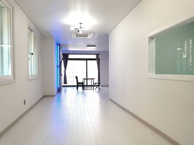 ユー & アイ ペンション