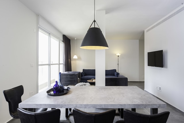 シー N レント - 23 スデロット ビアリク