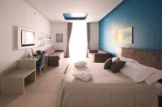 トレド 16 ラグジュアリー スイーツ