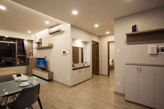 トランズ アパートメント