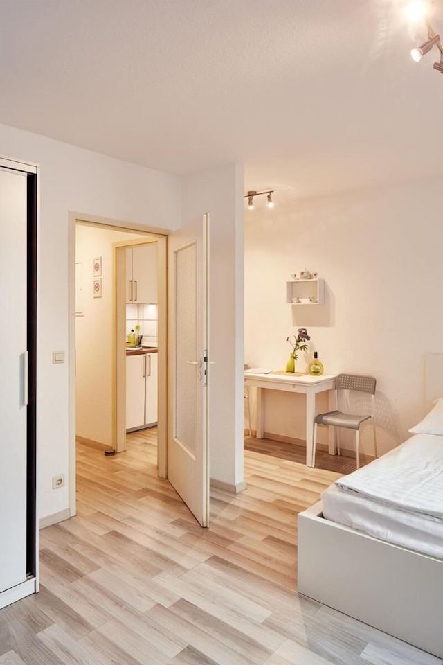 アパートメンツ 4 ユー - ランゲ シュトラーセ