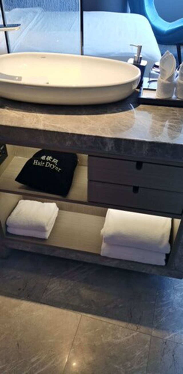 メルキュール杭州銭江 (杭州钱江美居酒店)